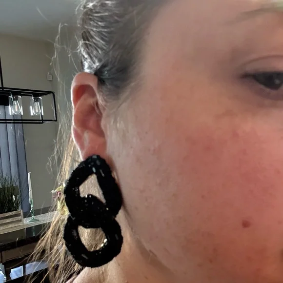 Anthropologie- Violet & Brooks Linked Drop Earrings - Black - Picture 8 of 8